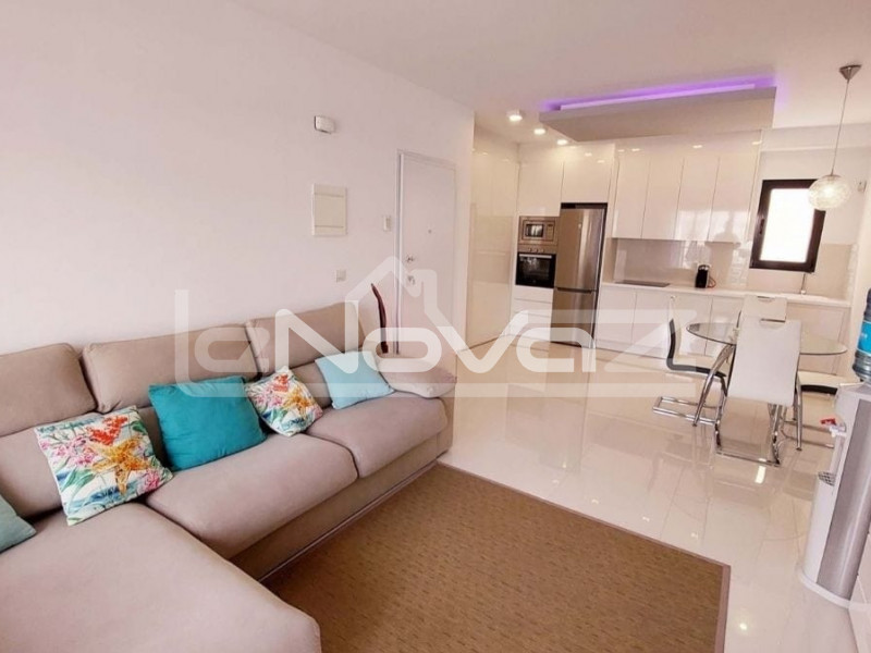 Wspaniały penthouse przy plaży w Mil Palmeras!. #1332