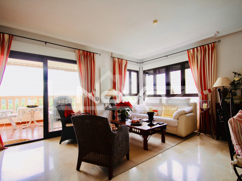 Apartment with incredible views of Las Ramblas.. #1385