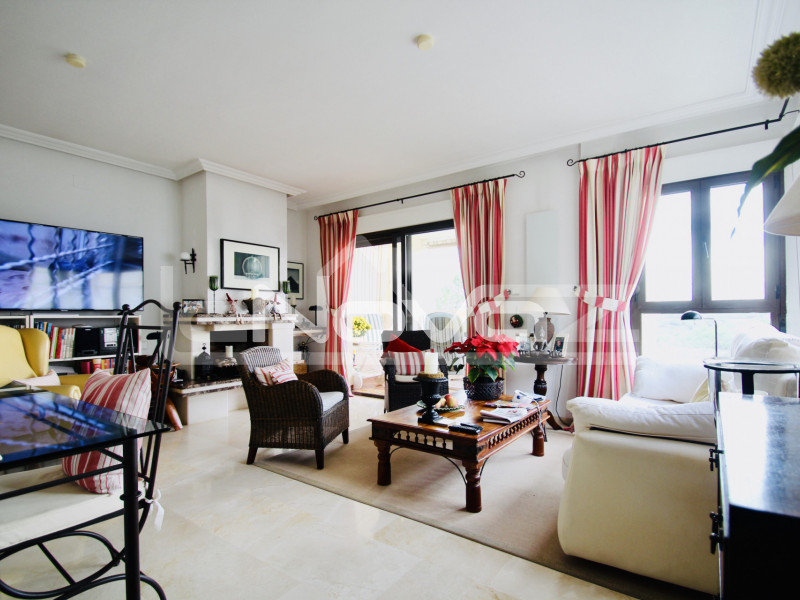 Apartment with incredible views of Las Ramblas.. #1385