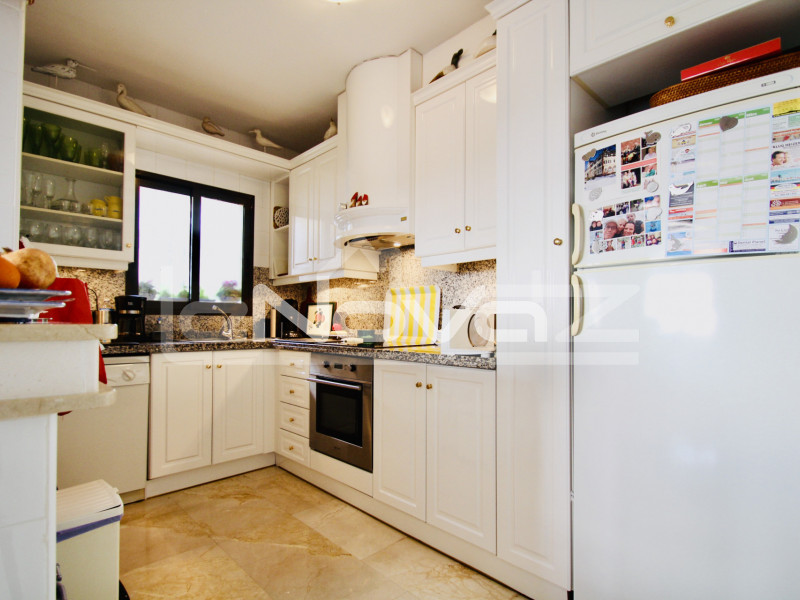 Apartment with incredible views of Las Ramblas.. #1385