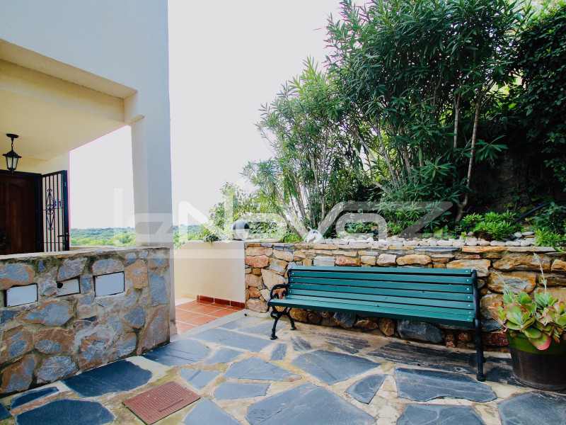 Apartment with incredible views of Las Ramblas.. #1385