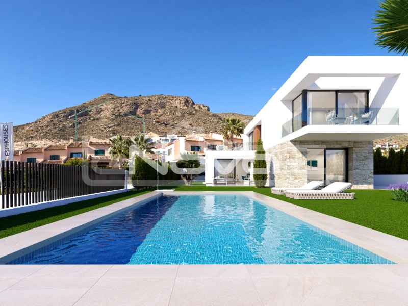 New build villas in Sierra Cortina. #1620