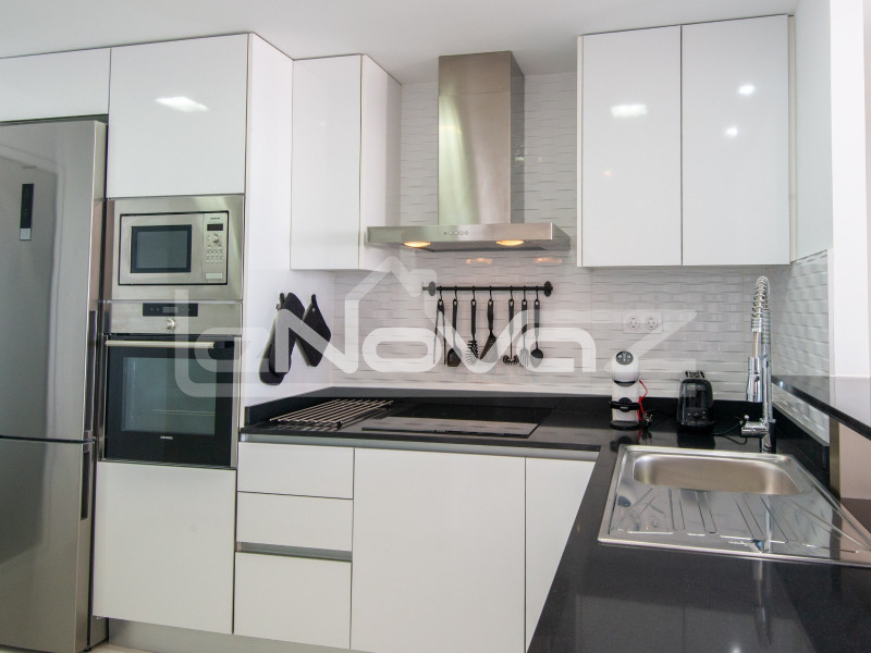 Apartament przy plaży w Punta Prima z niezrównanymi widokami.. #1784