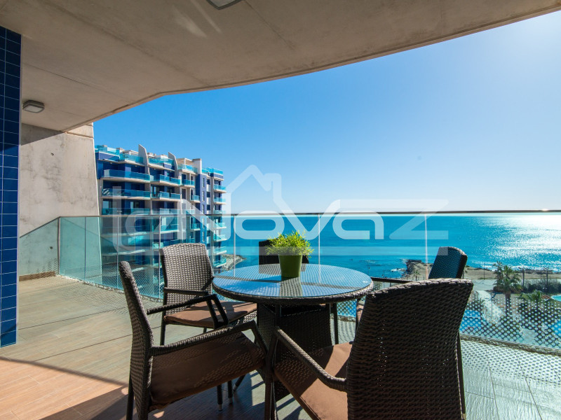 Apartament przy plaży w Punta Prima z niezrównanymi widokami.. #1784