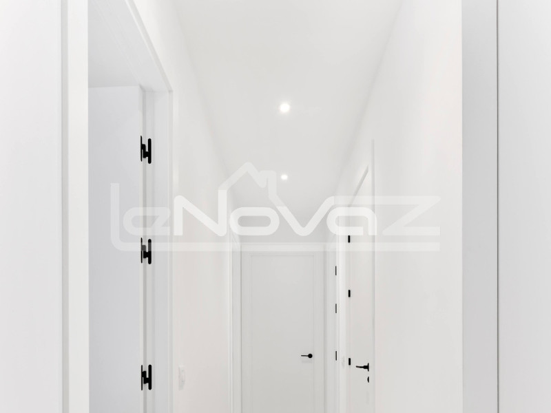 Appartements dans un nouveau bâtiment à Las Colinas. #1793