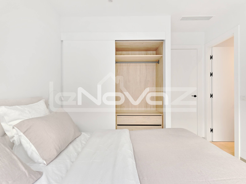 Appartements dans un nouveau bâtiment à Las Colinas. #1793