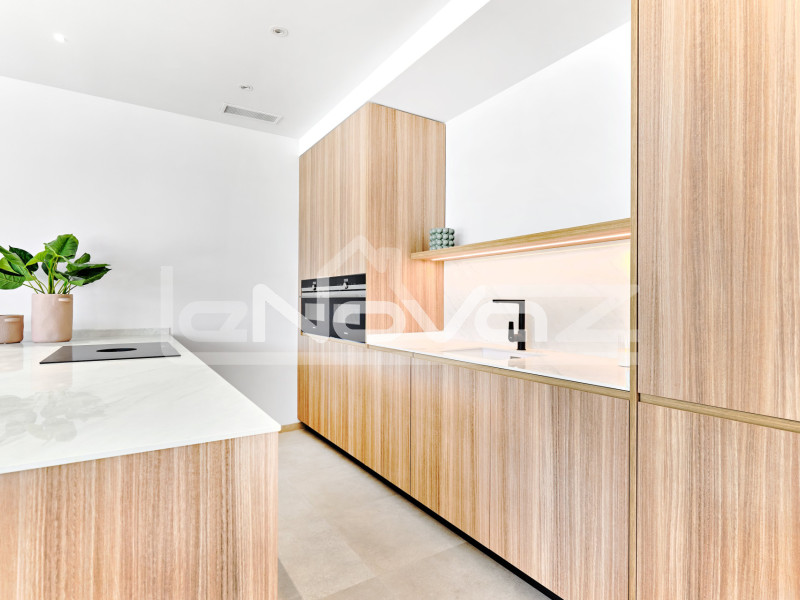 Appartements dans un nouveau bâtiment à Las Colinas. #1793