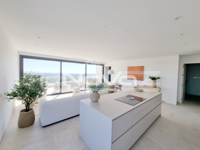 Penthouse in Las Colina. #1794