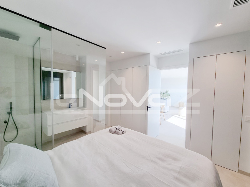 Penthouse in Las Colina. #1794