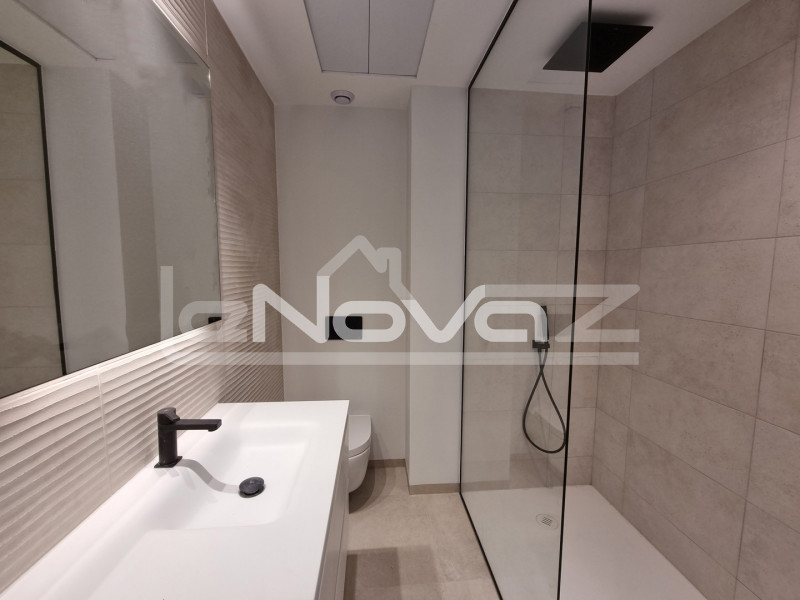 Penthouse in Las Colina. #1794