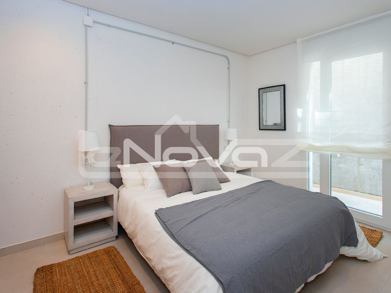 Villa con piscina privada en Grape Town. #1810