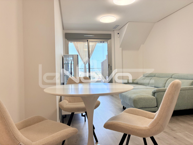 Comfortable 3 bedroom penthouse in Green Hills urbanization. #1943