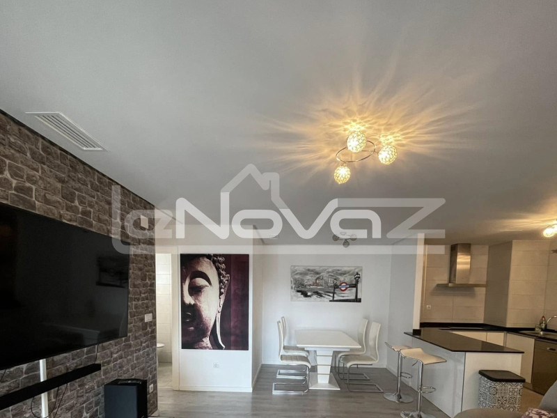 Modern 2 bedroom apartment with spacious terrace in Los Dolses - Altos del Mediterráneo. #1944