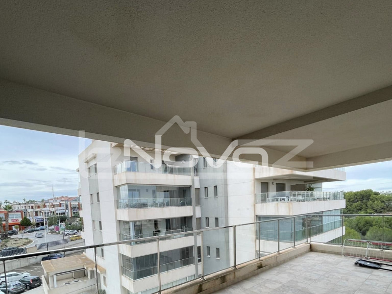 Modern 2 bedroom apartment with spacious terrace in Los Dolses - Altos del Mediterráneo. #1944