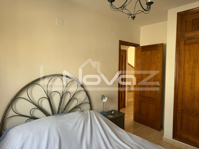Villa de 4 dormitorios en Cabo Roig. #2024