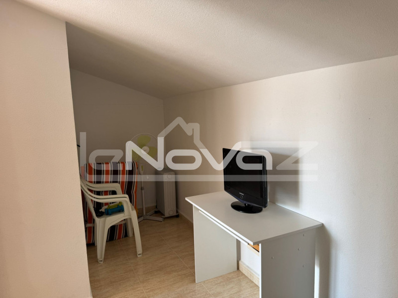 Villa de 4 dormitorios en Cabo Roig. #2024
