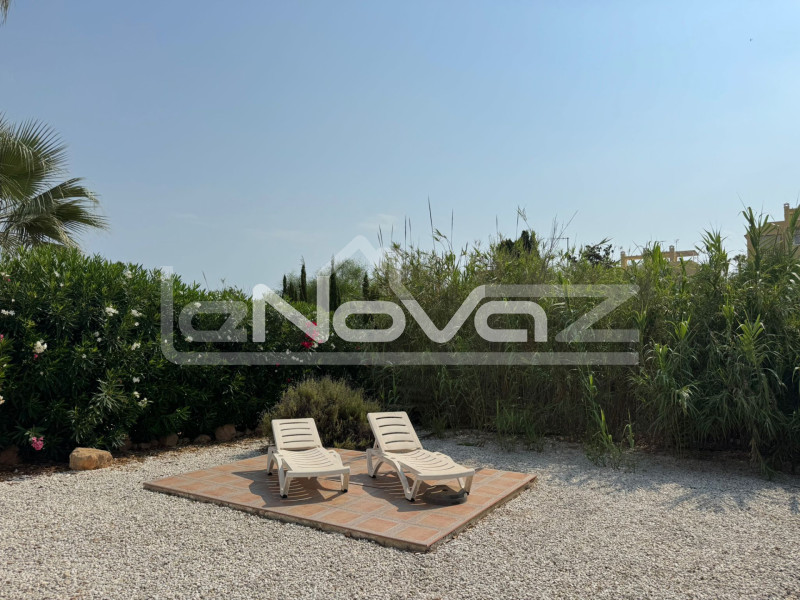 Villa de 4 dormitorios en Cabo Roig. #2024
