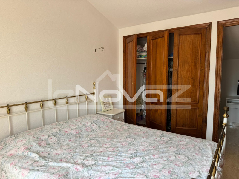 Villa de 4 dormitorios en Cabo Roig. #2024