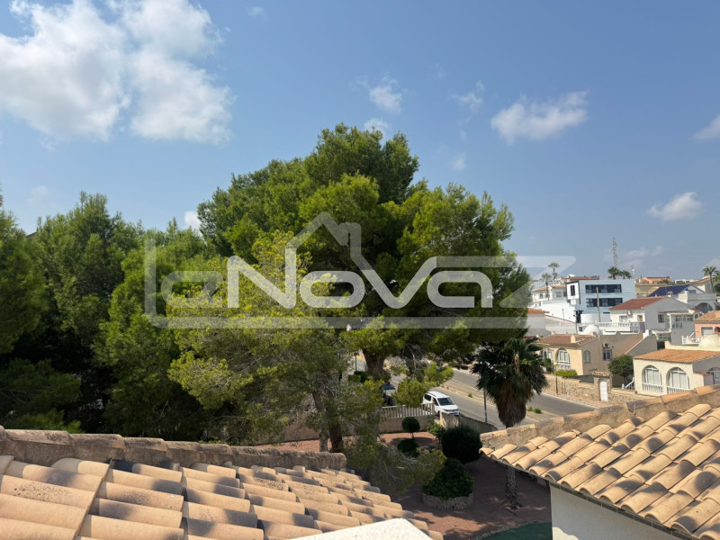 Penthouse mit 2 Schlafzimmern in Villamartín. #2025