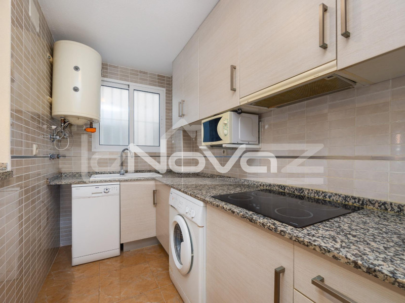 Apartamento de 2 dormitorios en Torrevieja. #2027