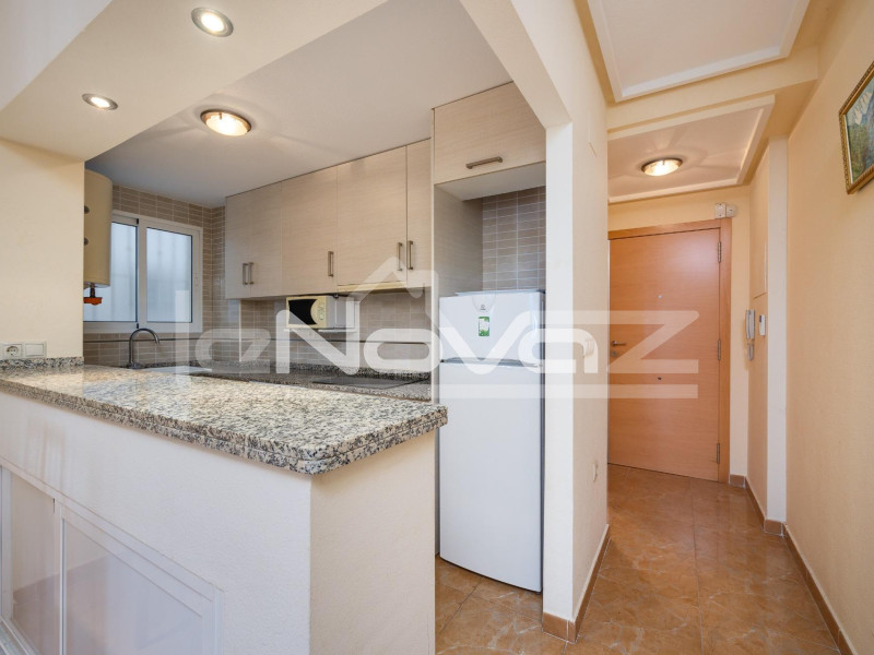 Apartamento de 2 dormitorios en Torrevieja. #2027