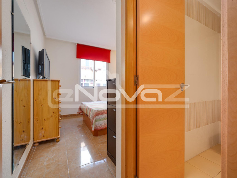 Apartamento de 2 dormitorios en Torrevieja. #2027