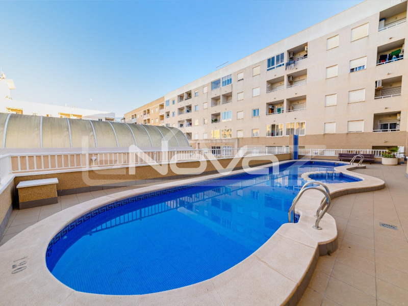 Apartamento de 2 dormitorios en Torrevieja. #2027