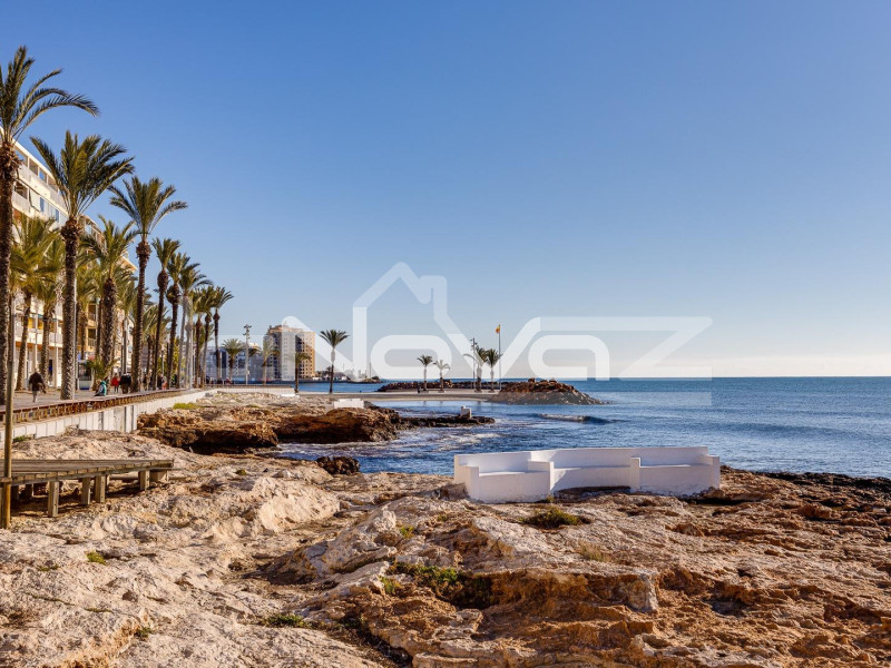 Apartamento de 2 dormitorios en Torrevieja. #2027