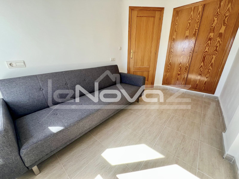 2-Zimmer-Wohnung mit privatem Innenhof und Solarium. Villamartin. #2041