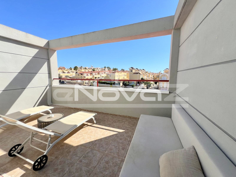 2-Zimmer-Wohnung mit privatem Innenhof und Solarium. Villamartin. #2041