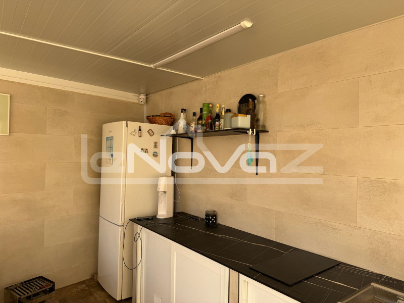 Renovated detached villa in Villamartín, south-facing. #2044