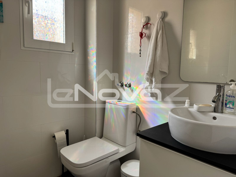 Renovated detached villa in Villamartín, south-facing. #2044