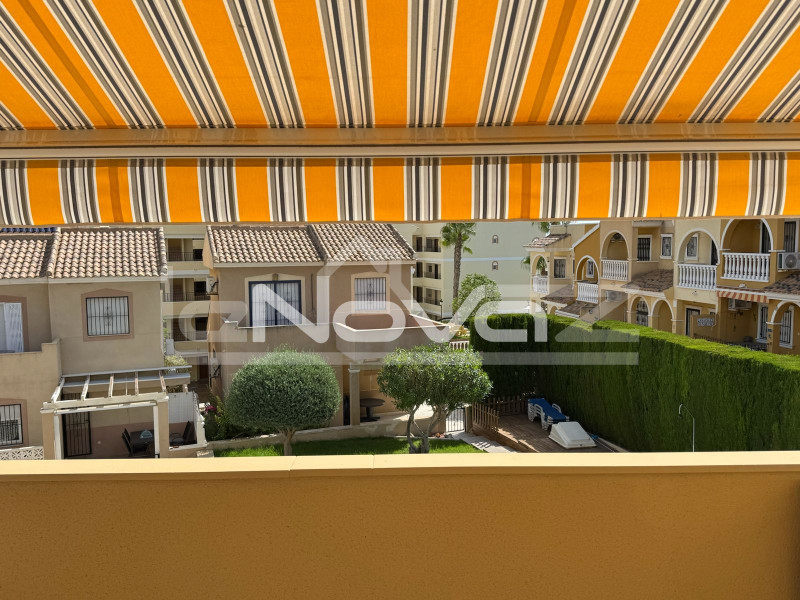 Renovated detached villa in Villamartín, south-facing. #2044