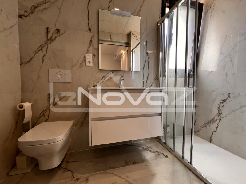 Newly built apartment in Villamartín with spa and luxurious common areas. #2045