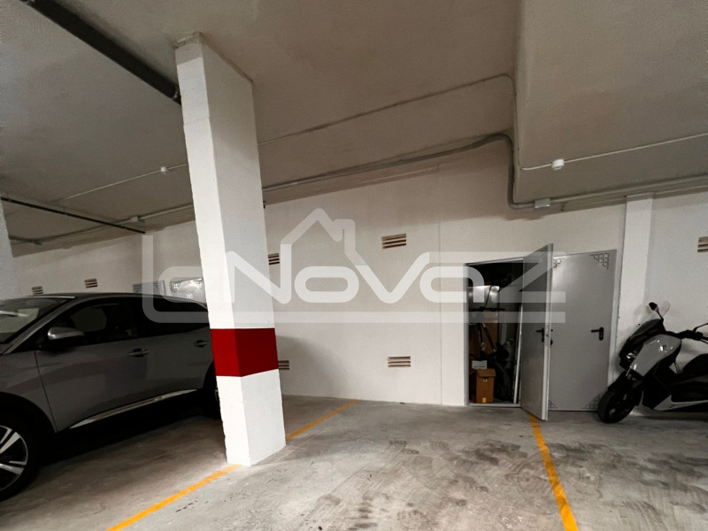 Newly built apartment in Villamartín with spa and luxurious common areas. #2045