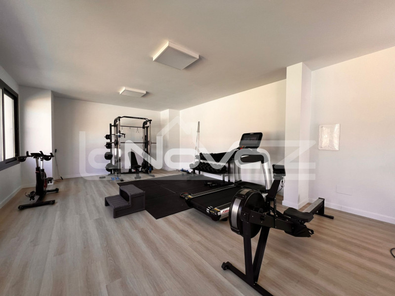Newly built apartment in Villamartín with spa and luxurious common areas. #2045
