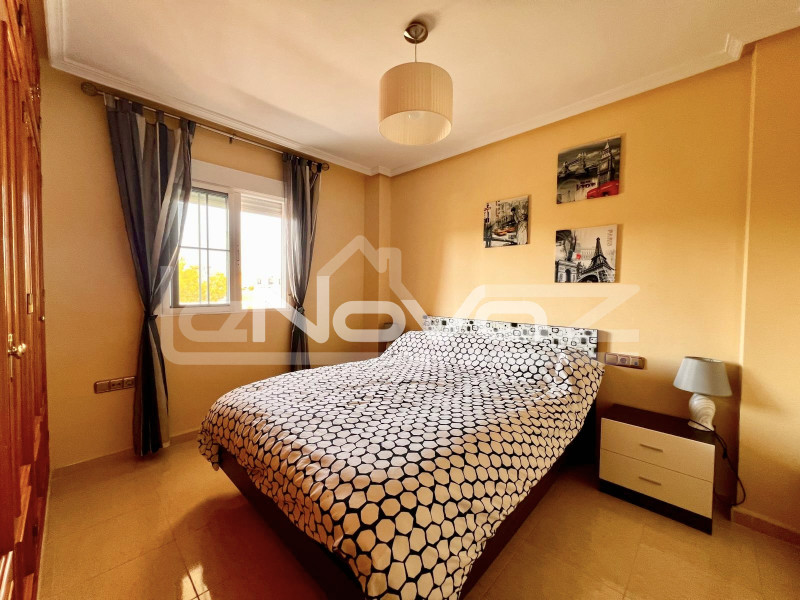 Appartement très cosy au deuxième étage avec deux chambres. #2049