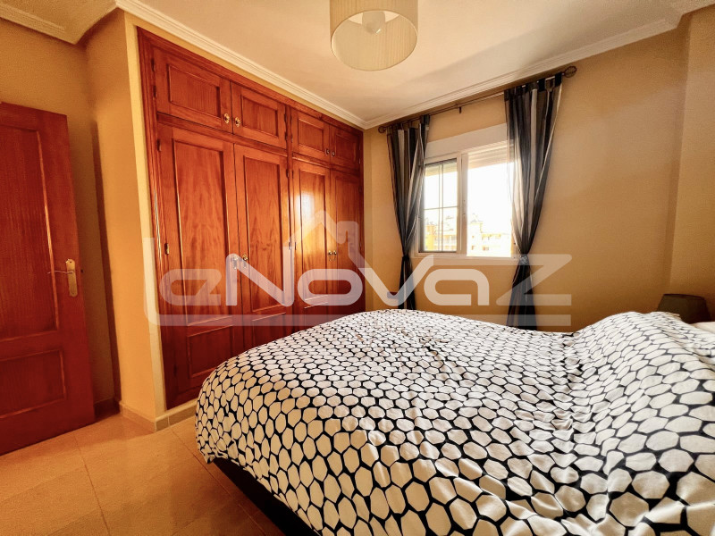 Appartement très cosy au deuxième étage avec deux chambres. #2049