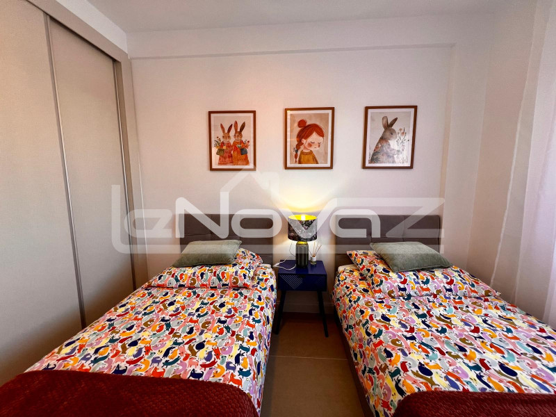 Felújított első emeleti apartman 10 percre a La Zenia strandtól. #2050