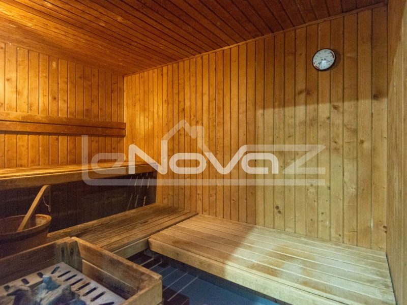 Luksusowy apartament na piątym piętrze z zachwycającymi balkonami i widokiem na Morze Śródziemne. #2071