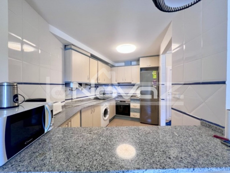Appartement spacieux près de la mer. #2075