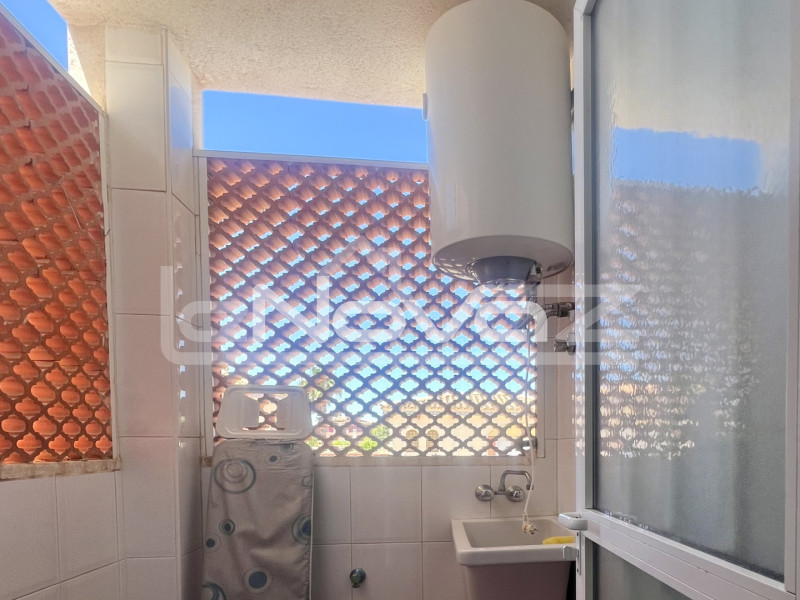 Sonnige Zweizimmerwohnung im ruhigen Viertel Lomas de Cabo Roig.. #2077