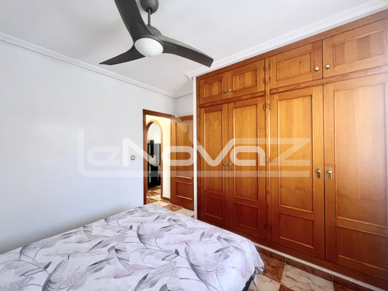Sonnige Zweizimmerwohnung im ruhigen Viertel Lomas de Cabo Roig.. #2077