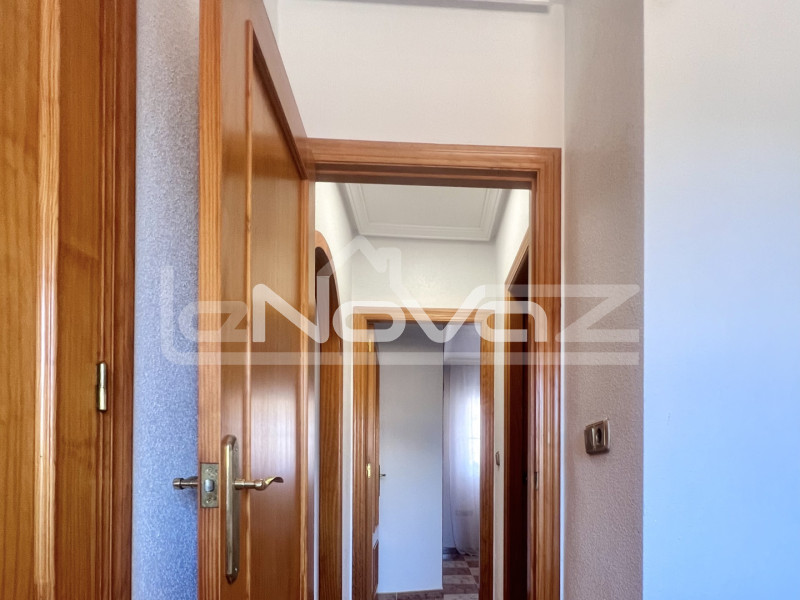 Sonnige Zweizimmerwohnung im ruhigen Viertel Lomas de Cabo Roig.. #2077