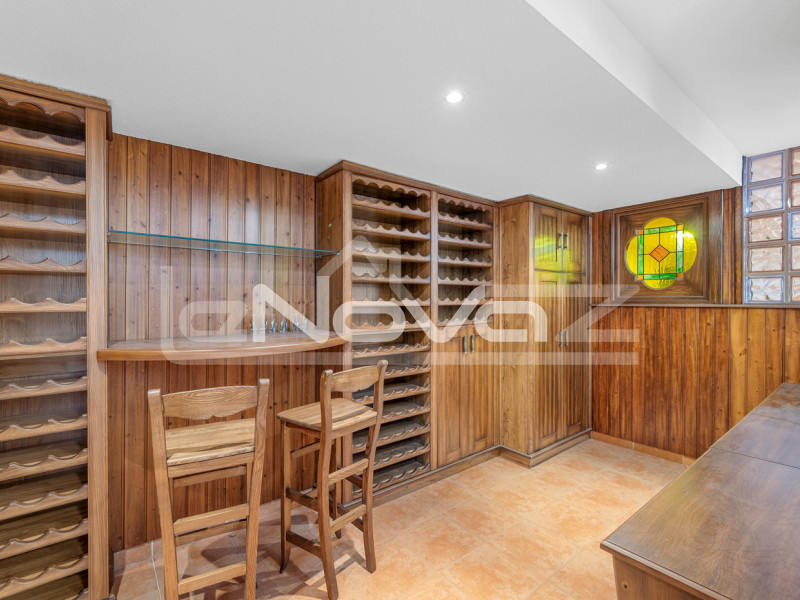 Villa mit vier Schlafzimmern in La Mata. #2088