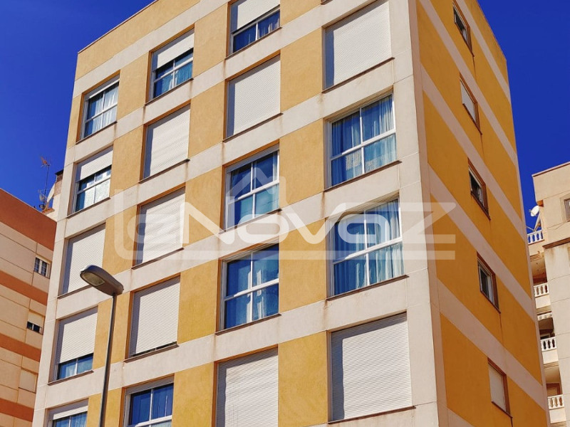 Appartement à Torrevieja, à 10 minutes à pied des commodités et de la mer. #2092