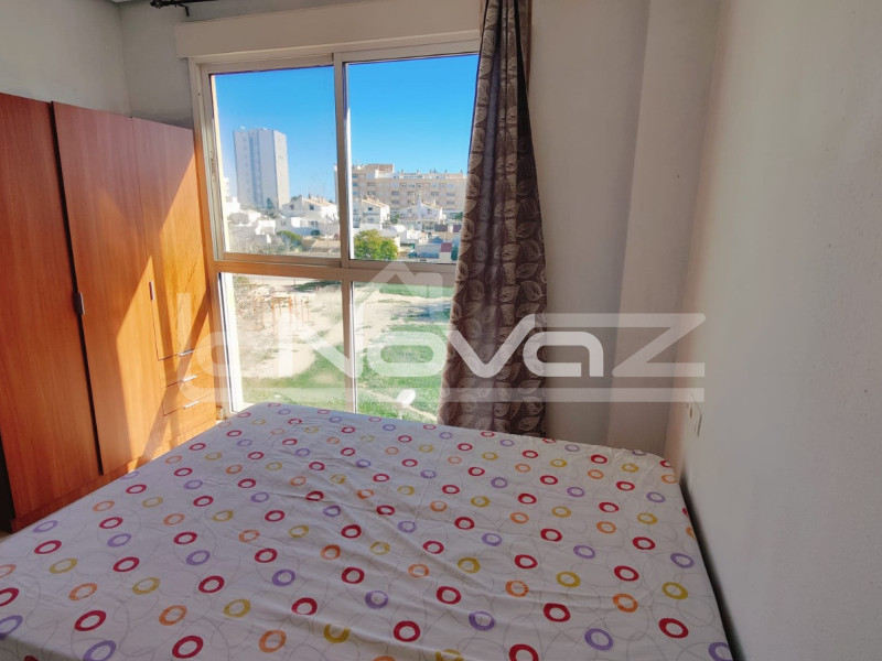 Appartement à Torrevieja, à 10 minutes à pied des commodités et de la mer. #2092