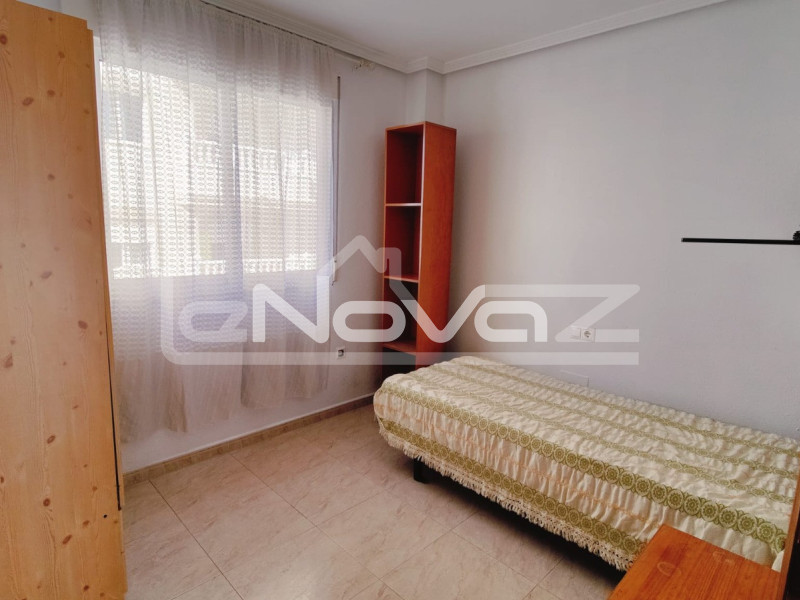 Appartement à Torrevieja, à 10 minutes à pied des commodités et de la mer. #2092
