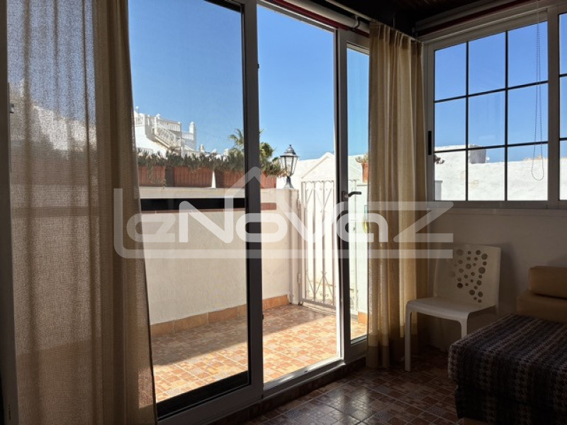 Bungaló egy hálószobával Orihuela Costa Campoamor Golf. #2093