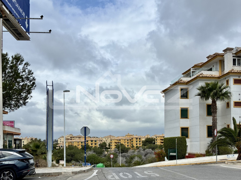 Apartamento reformado al estilo moderno.. #2098